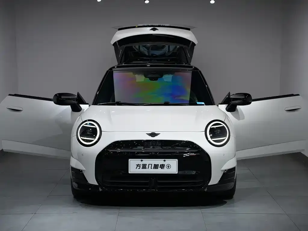 MINI Cooper EV — фото 3