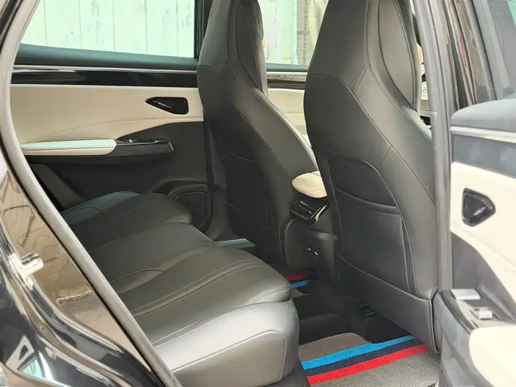 Geely Galaxy L7 2024 из CN, фото 9