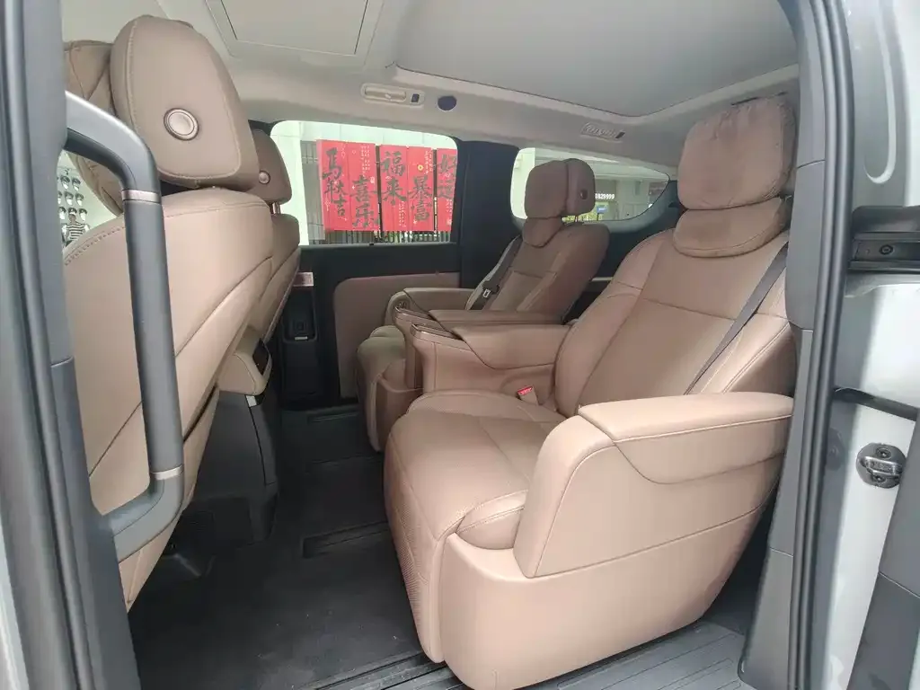 Li Auto MEGA 2025 из CN, фото 2
