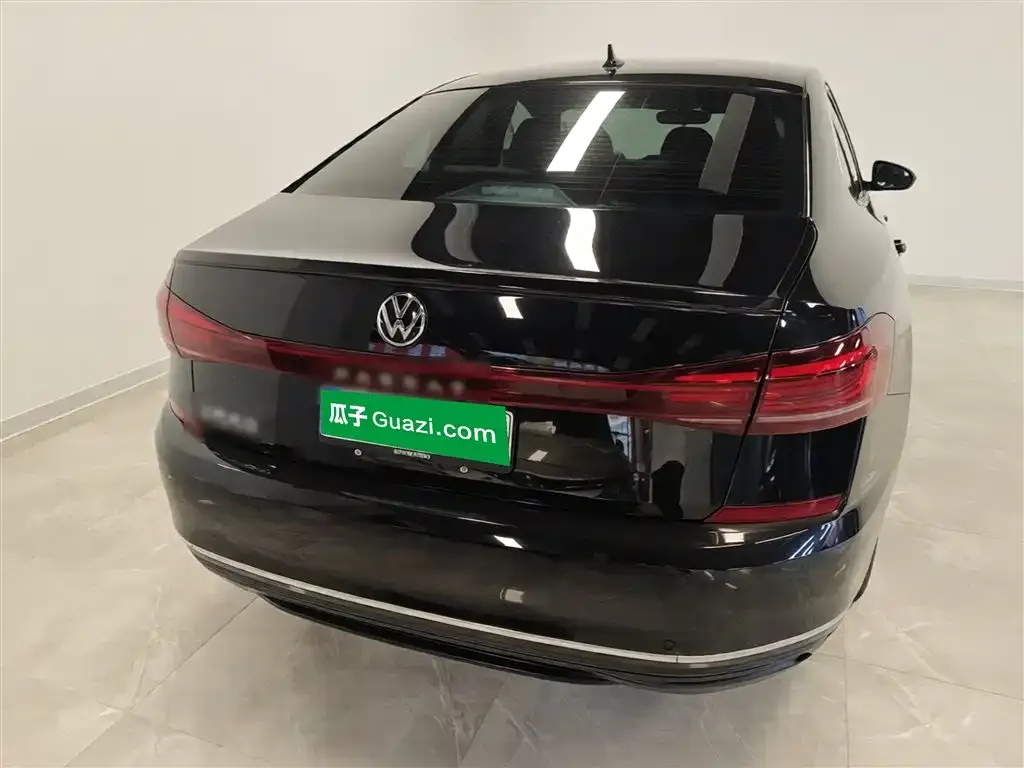 Volkswagen Passat — фото 7