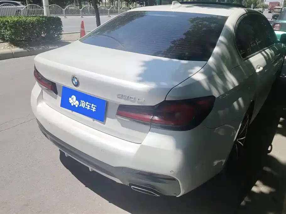 BMW 5 Series — фото 10