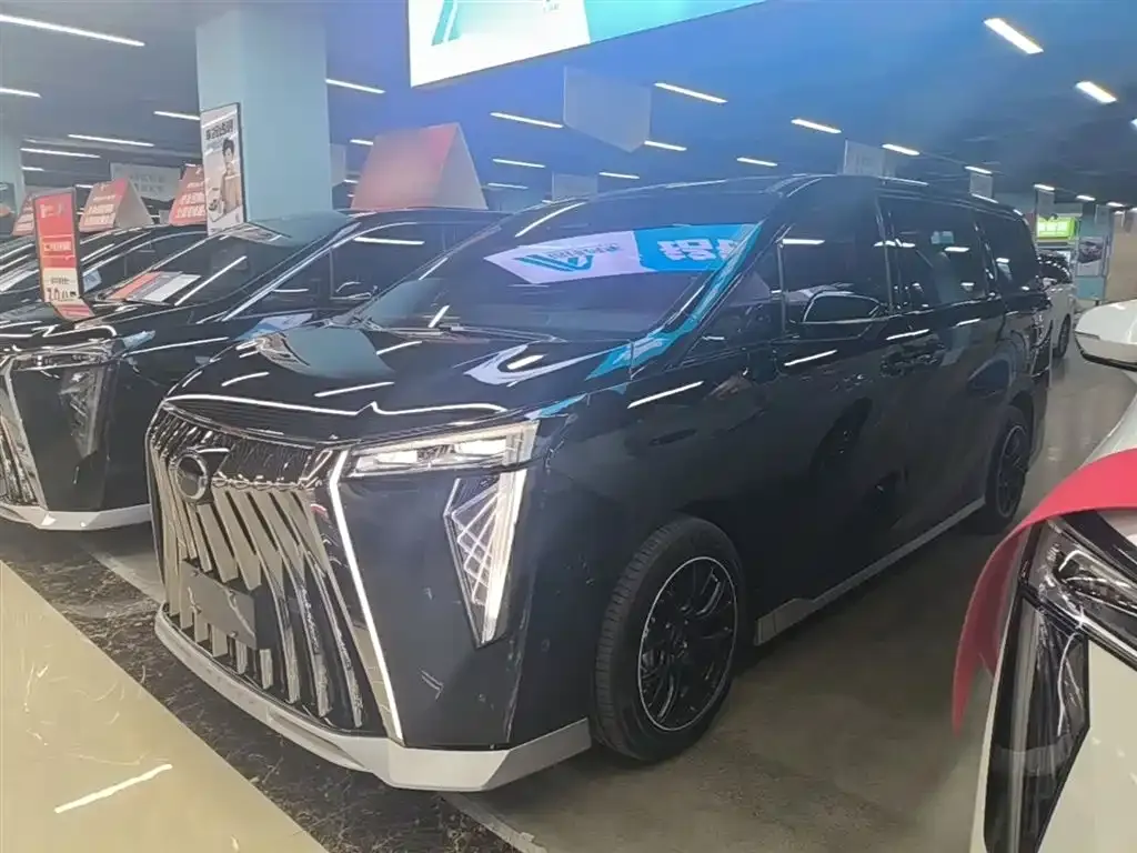GAC Motor Trumpchi M8 — фото 10