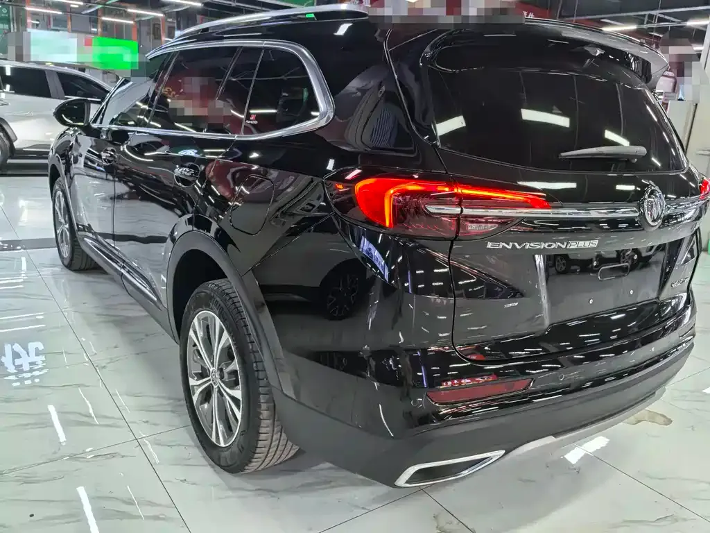 Buick Envision Plus — фото 2