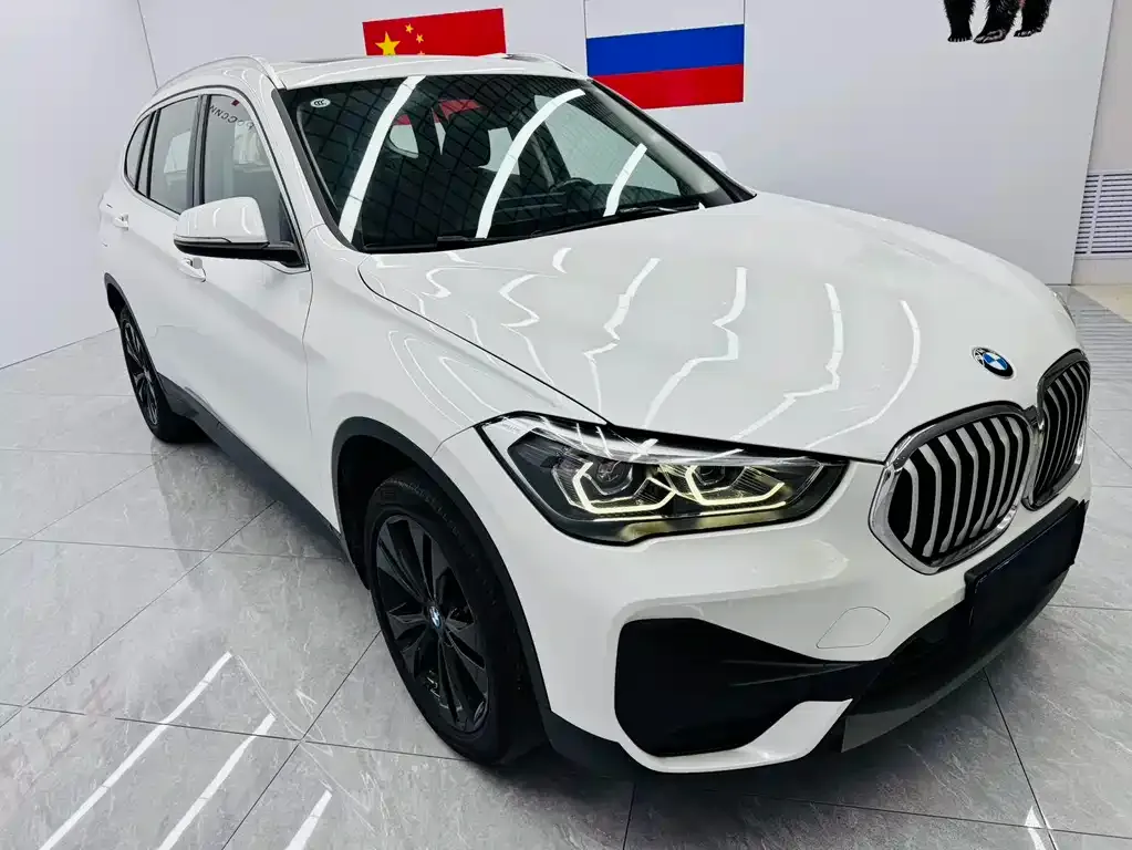 BMW X1 — фото 3