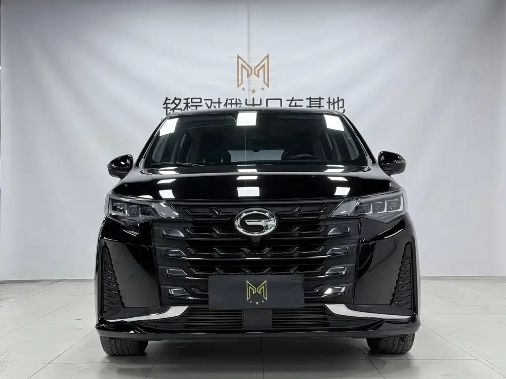 GAC Motor Trumpchi M6 — фото 6