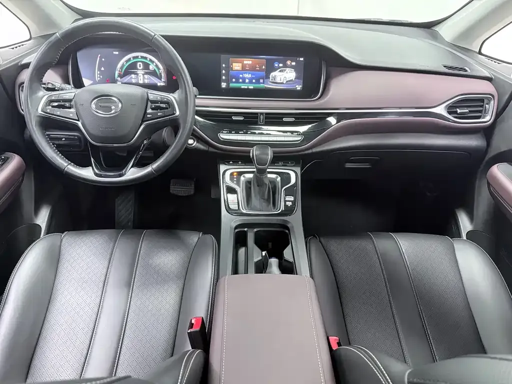 GAC Motor Trumpchi M6 — фото 8