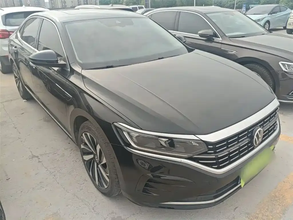 Volkswagen Passat — фото 2