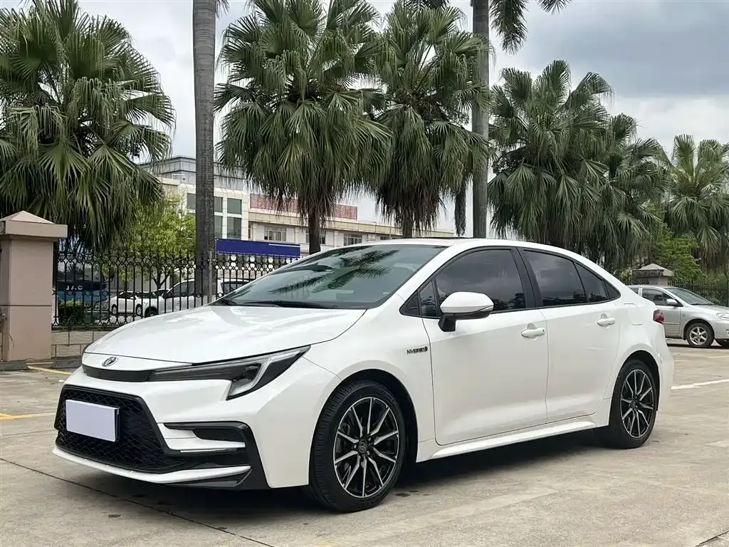 Toyota Levin — фото 1