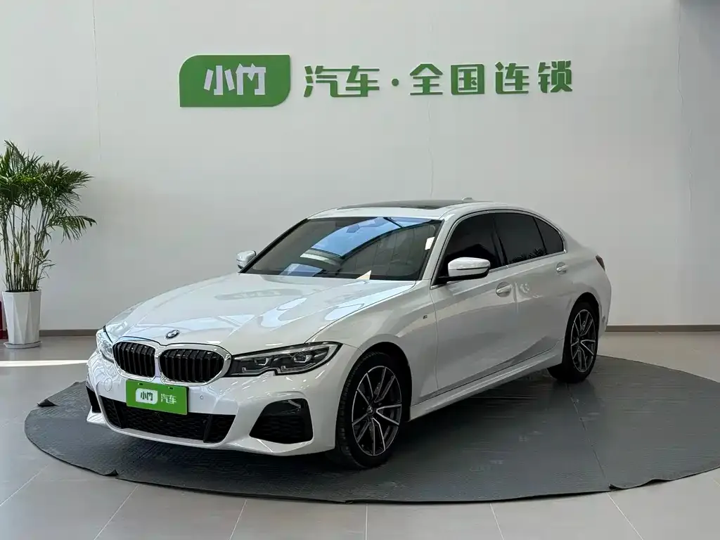 BMW 3 Series — фото 1