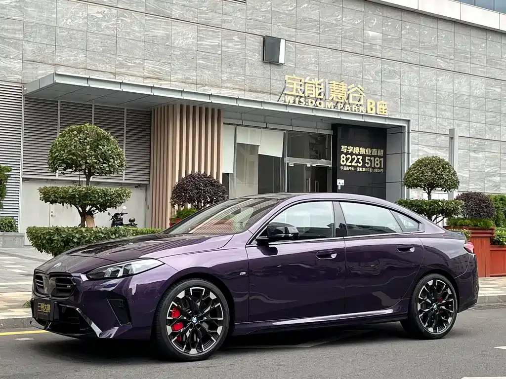 BMW M235L
