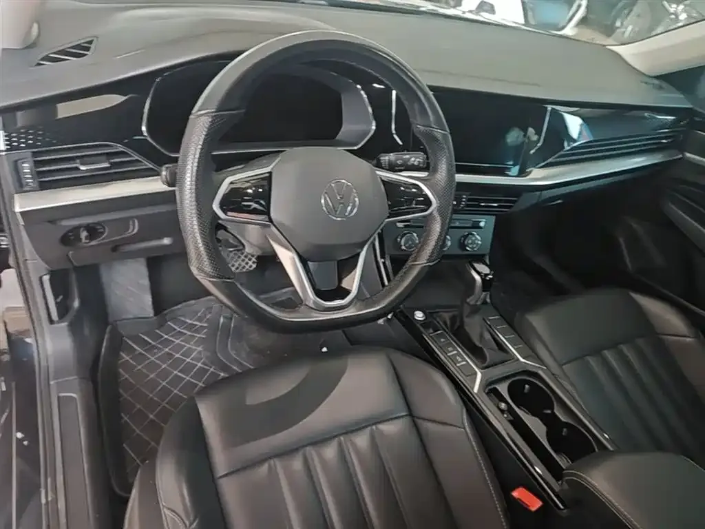 Volkswagen Passat 2022 из CN, фото 3