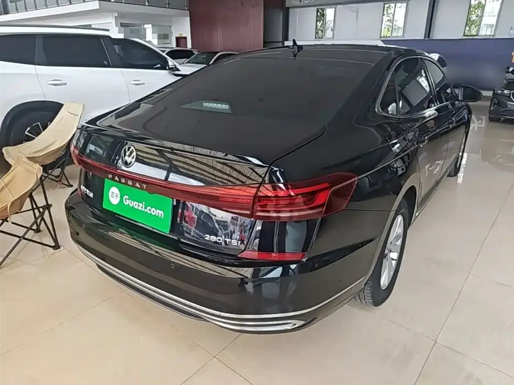 Volkswagen Passat 2022 из CN, фото 7