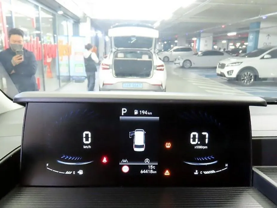 Hyundai Staria — фото 2