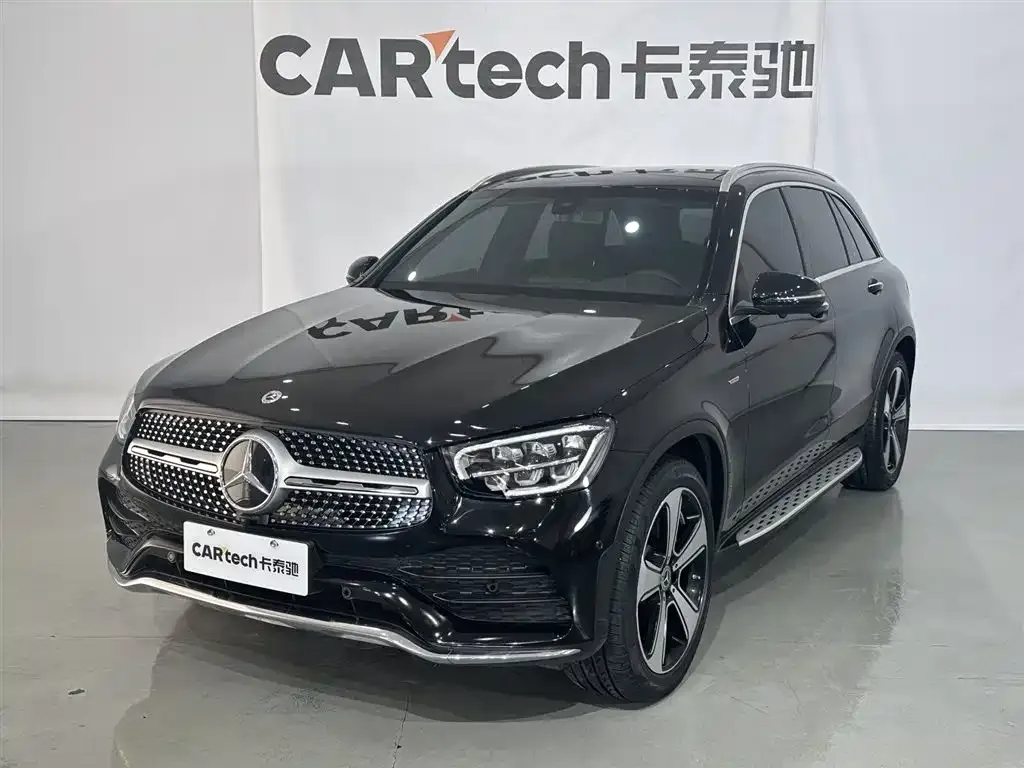 Mercedes-Benz GLC — фото 1