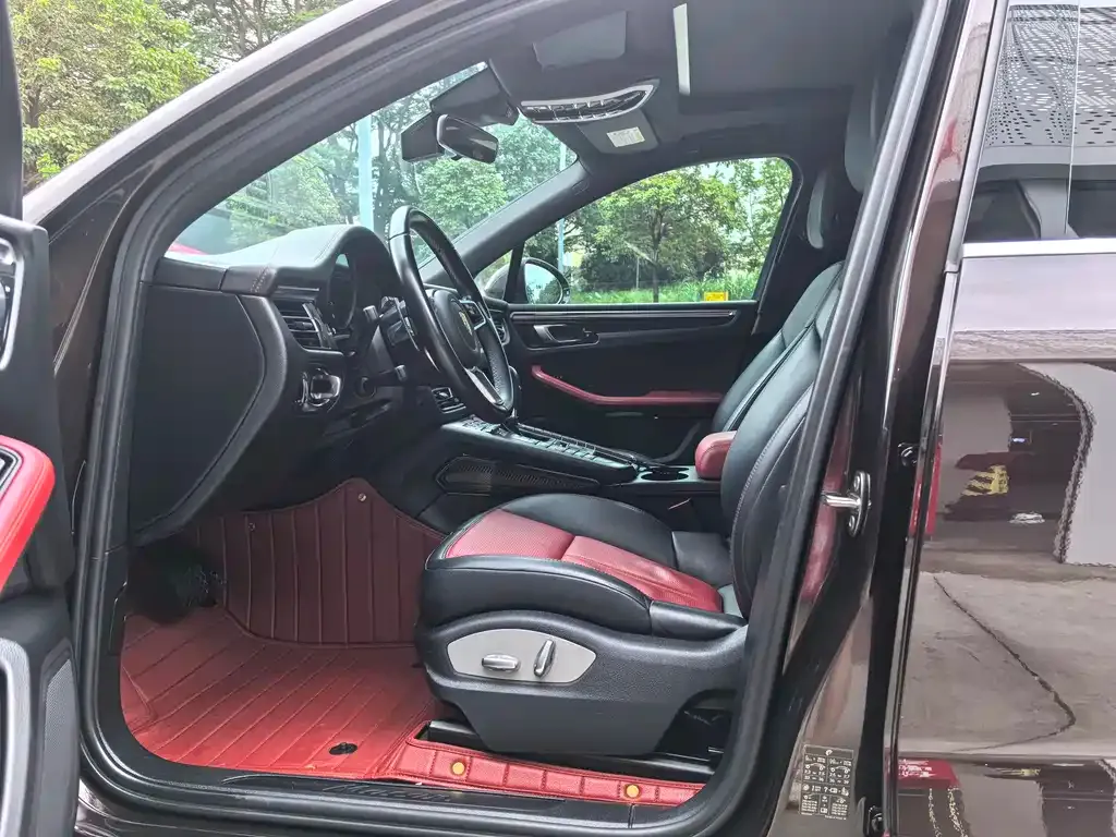 Porsche Macan 2022 из CN, фото 5