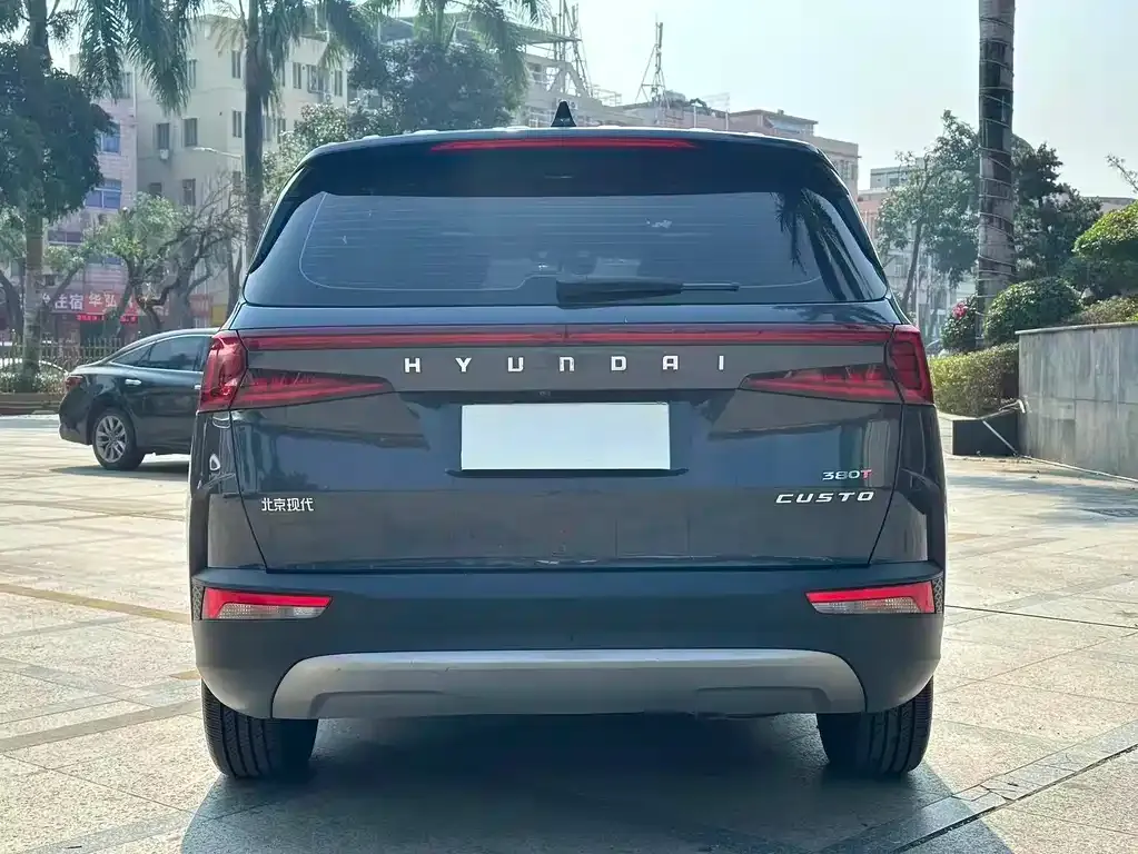 Hyundai Custo — фото 4