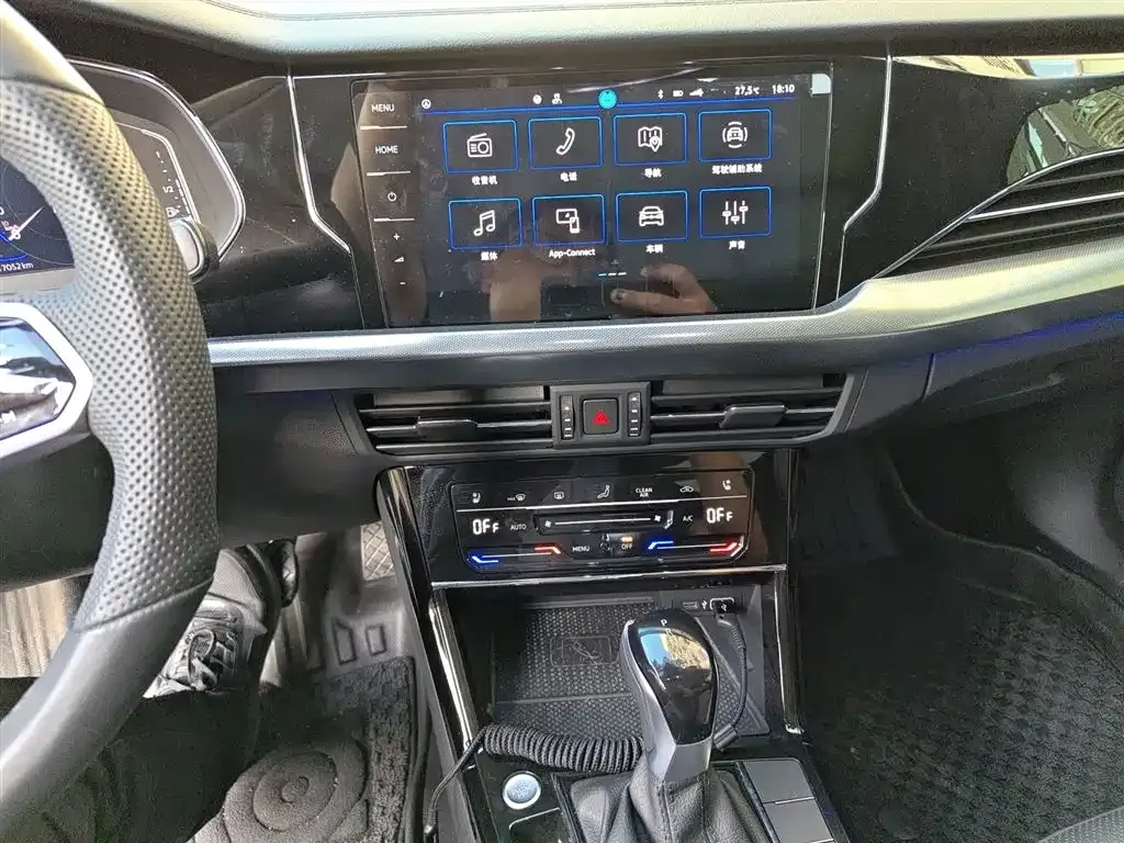 Volkswagen Passat — фото 10