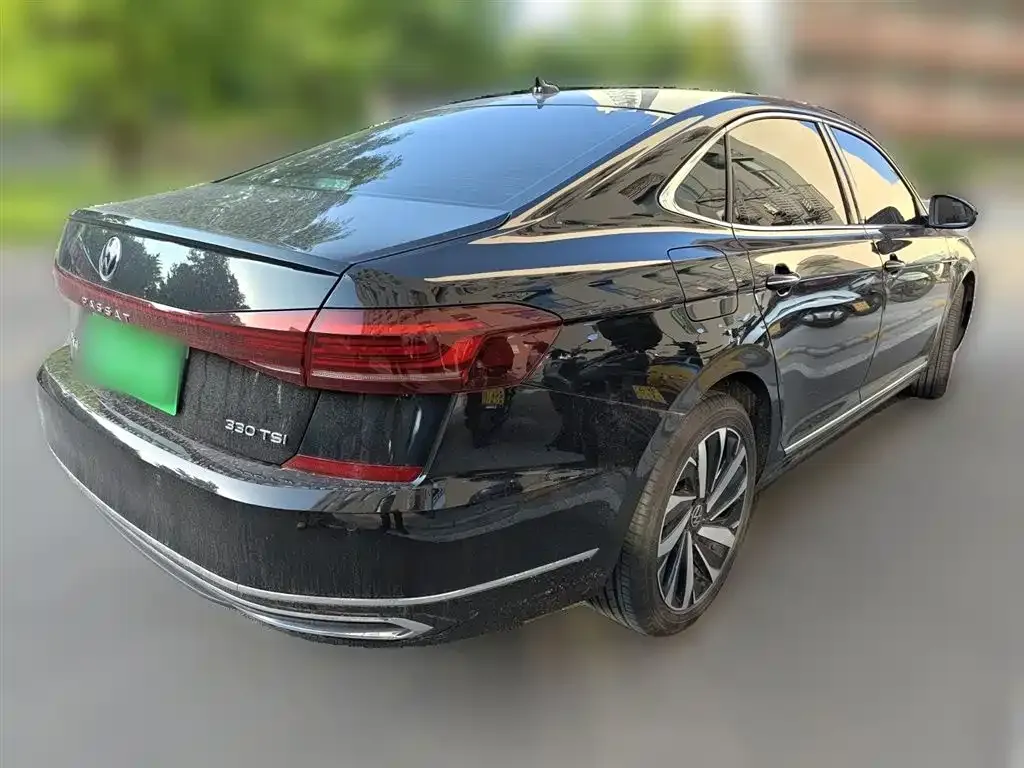 Volkswagen Passat — фото 2