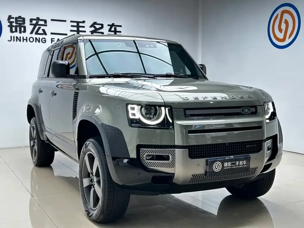 Land Rover Defender — фото 6
