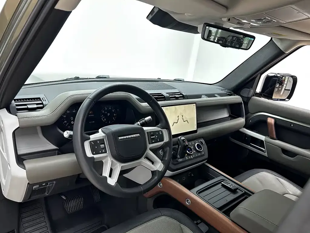 Land Rover Defender — фото 3