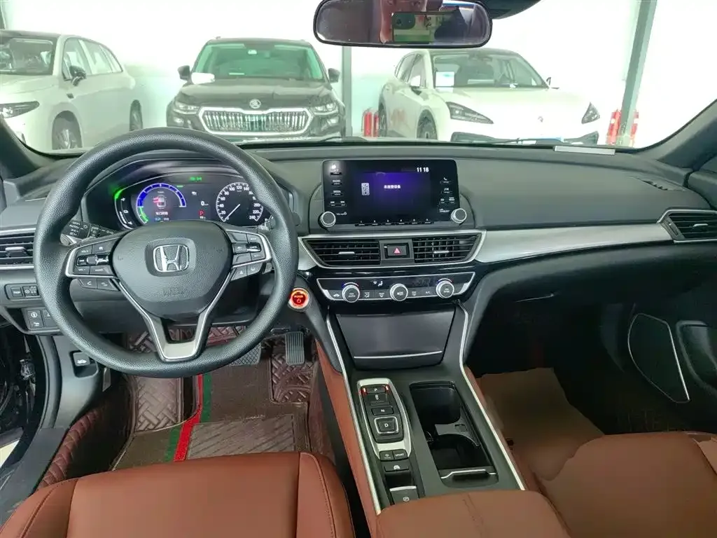 Honda Inspire — фото 8