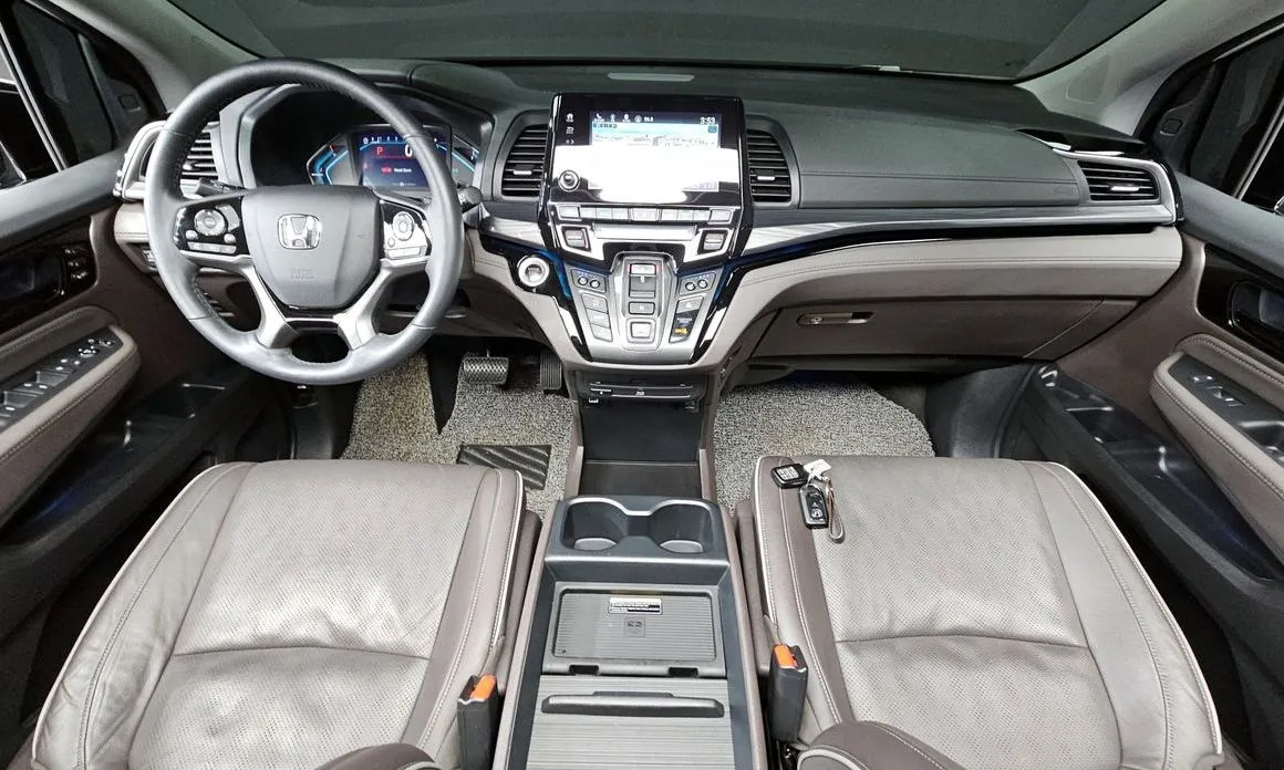 Honda Odyssey 2023 из KR, фото 5