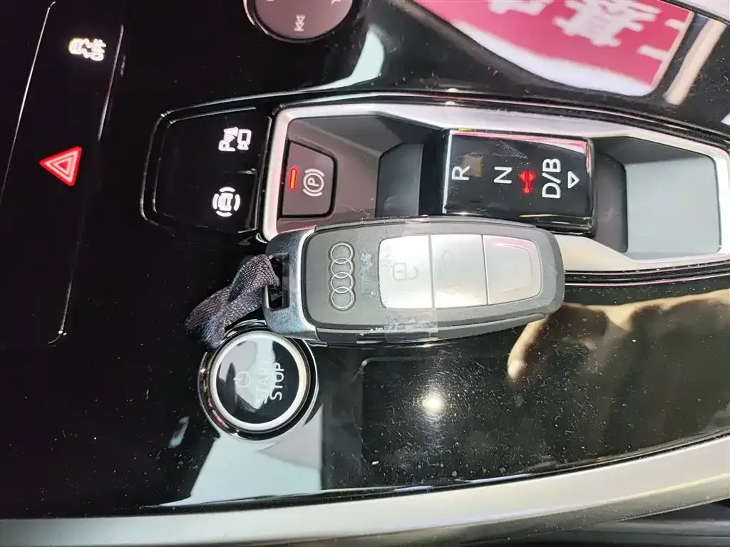 Audi Q4 e-tron 2024 из CN, фото 4
