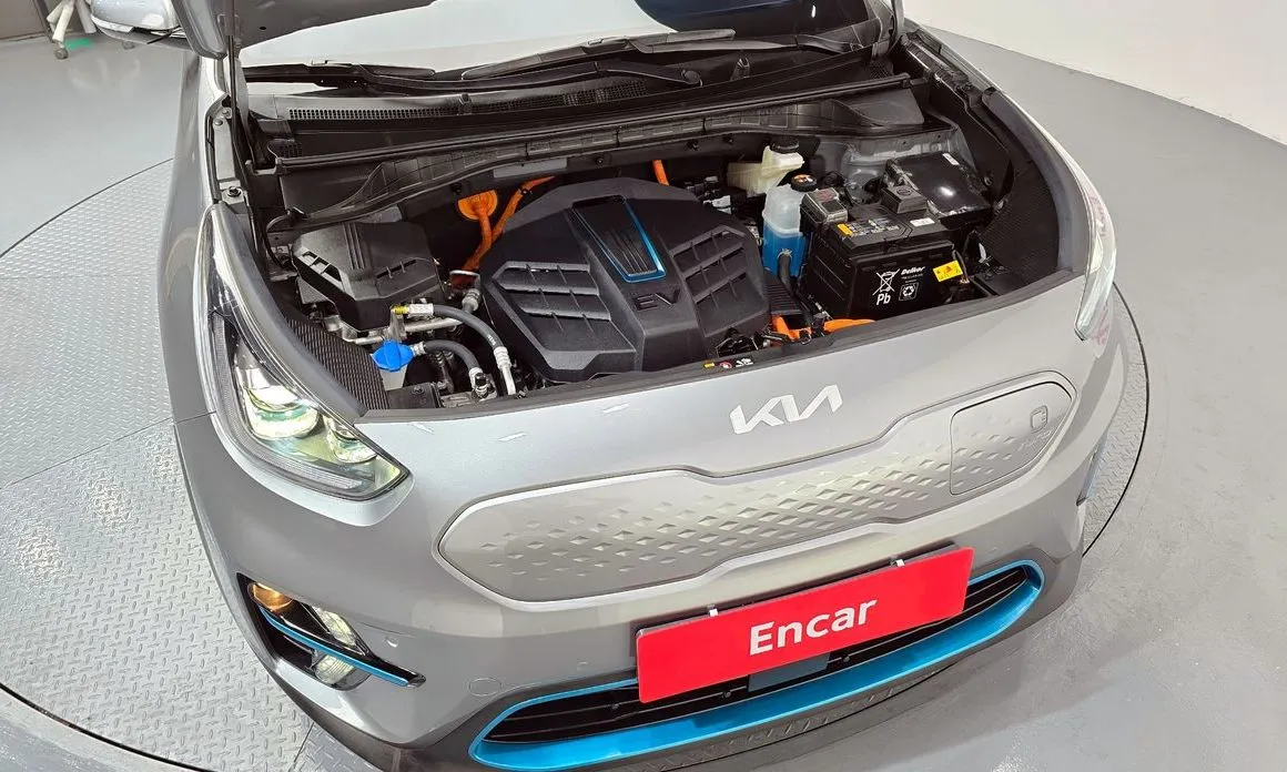 Kia Niro — фото 8