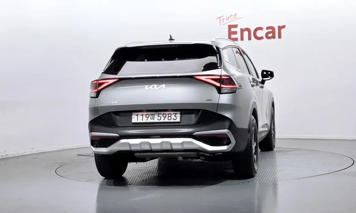 Kia Sportage — фото 8