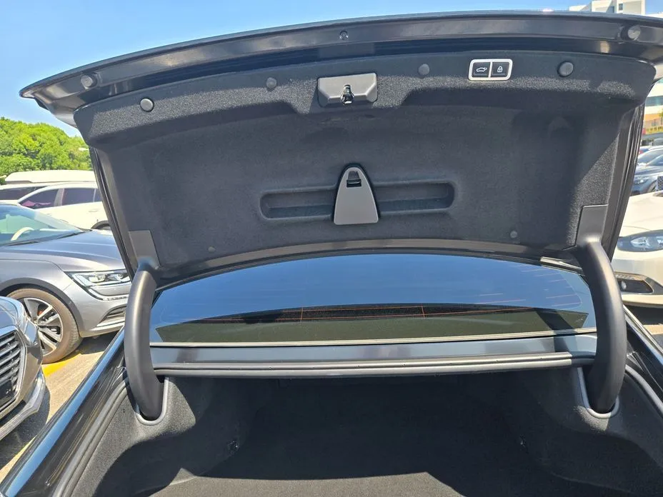 Hyundai Grandeur 2023 из KR, фото 4