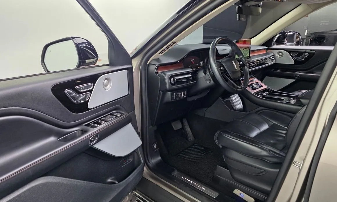 Lincoln Aviator 2021 из KR, фото 9