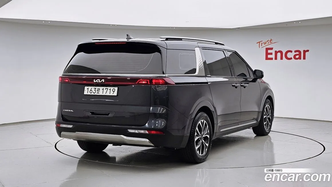 Kia Carnival 2023 из KR, фото 6