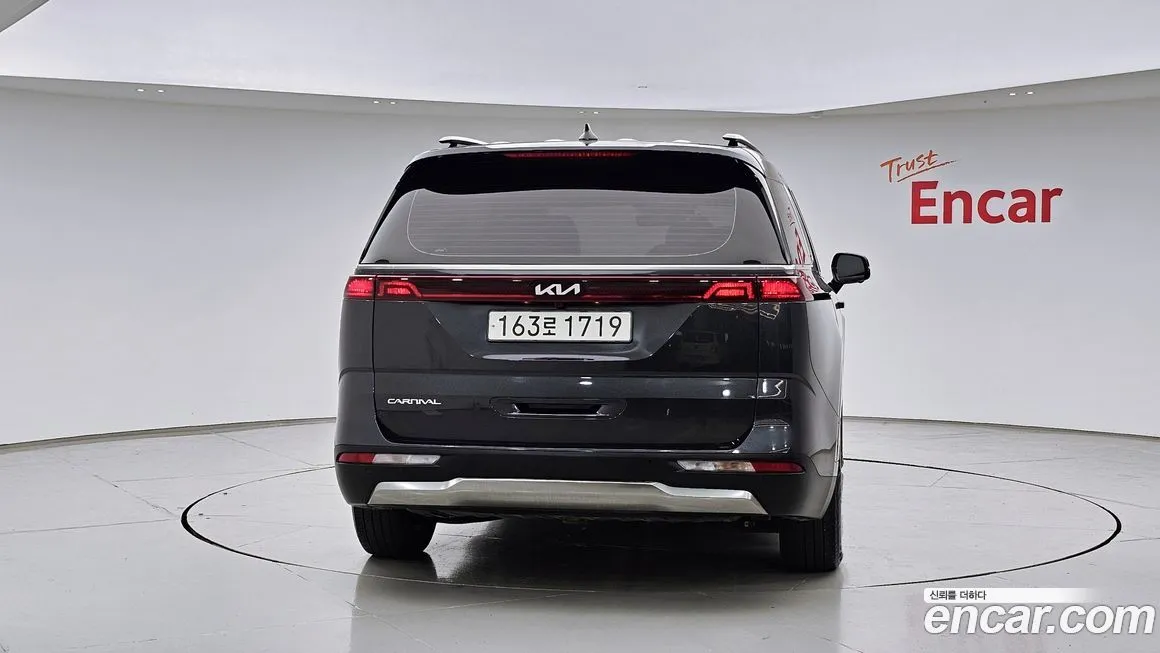 Kia Carnival 2023 из KR, фото 3