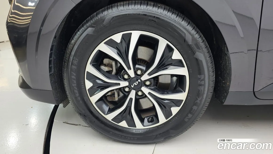 Kia Carnival 2023 из KR, фото 9