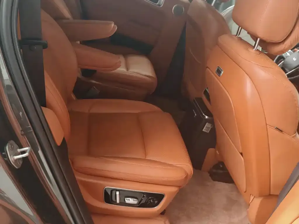 Li Auto L8 2023 из CN, фото 2