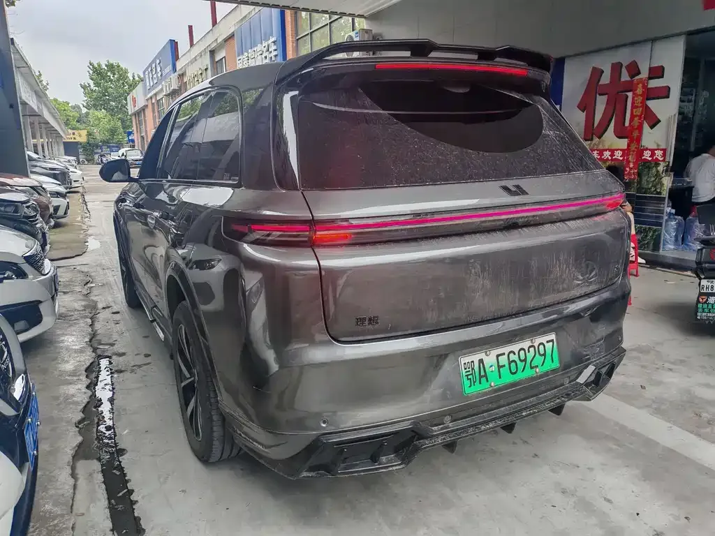 Li Auto L8 2023 из CN, фото 3