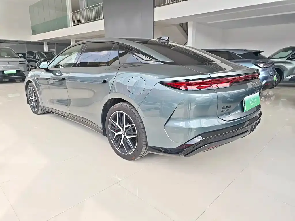BYD Han L 2025 из CN, фото 2