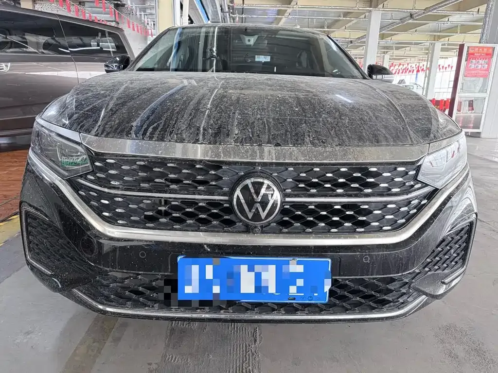 Volkswagen Passat — фото 9