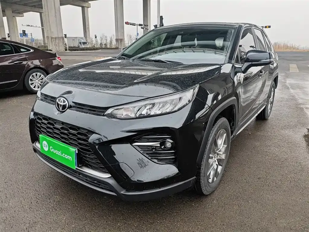 Toyota Wildlander — фото 10