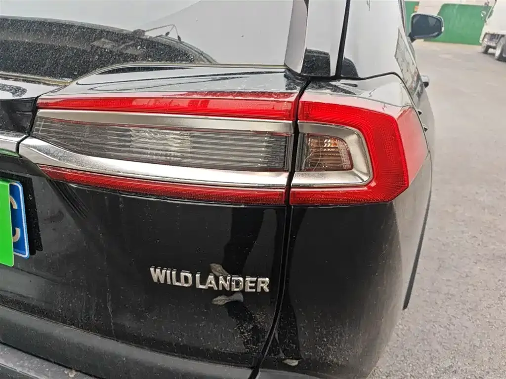 Toyota Wildlander — фото 9