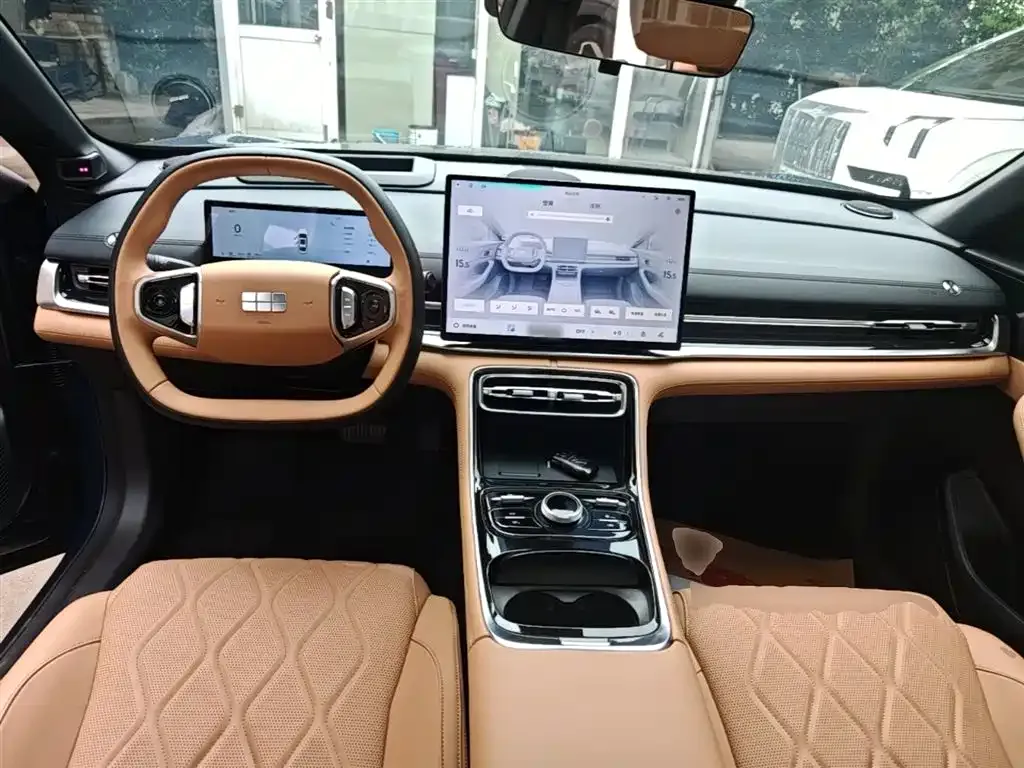 Geely Galaxy A7 2025 из CN, фото 8