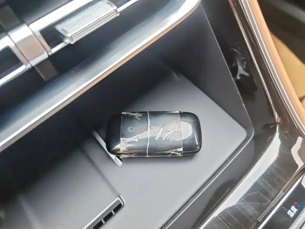 Geely Galaxy A7 2025 из CN, фото 2