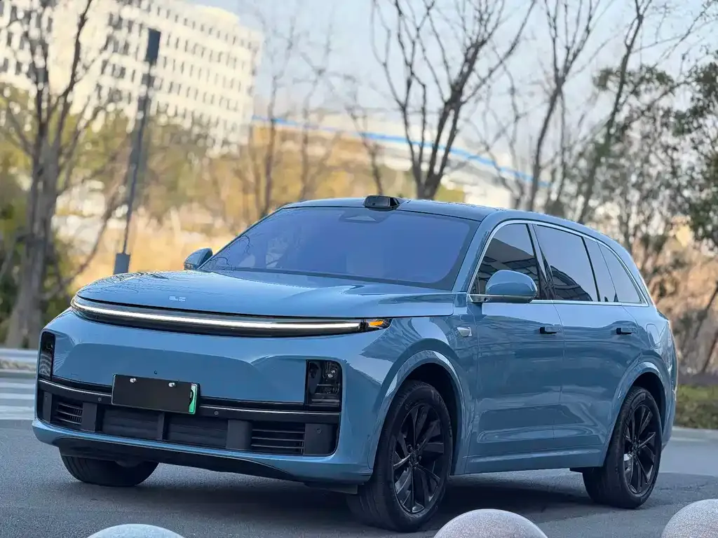 Li Auto L7