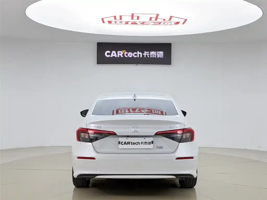 Honda Civic — фото 6