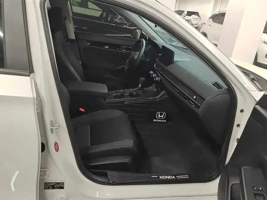 Honda Civic — фото 3