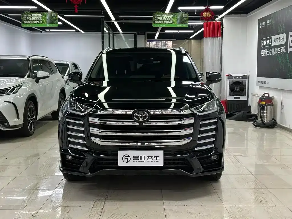 Toyota Highlander 2024 из CN, фото 7