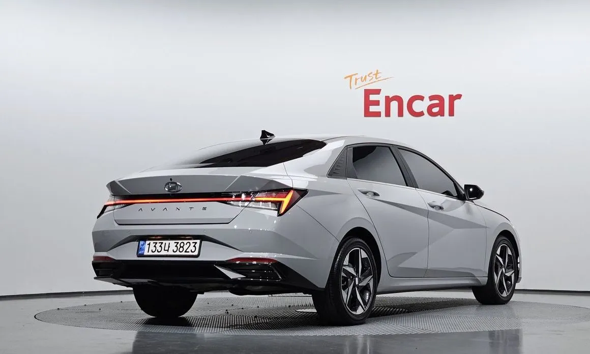 Hyundai AVANTE — фото 3