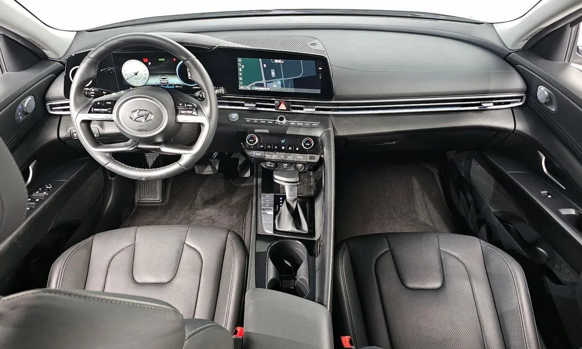 Hyundai AVANTE — фото 4