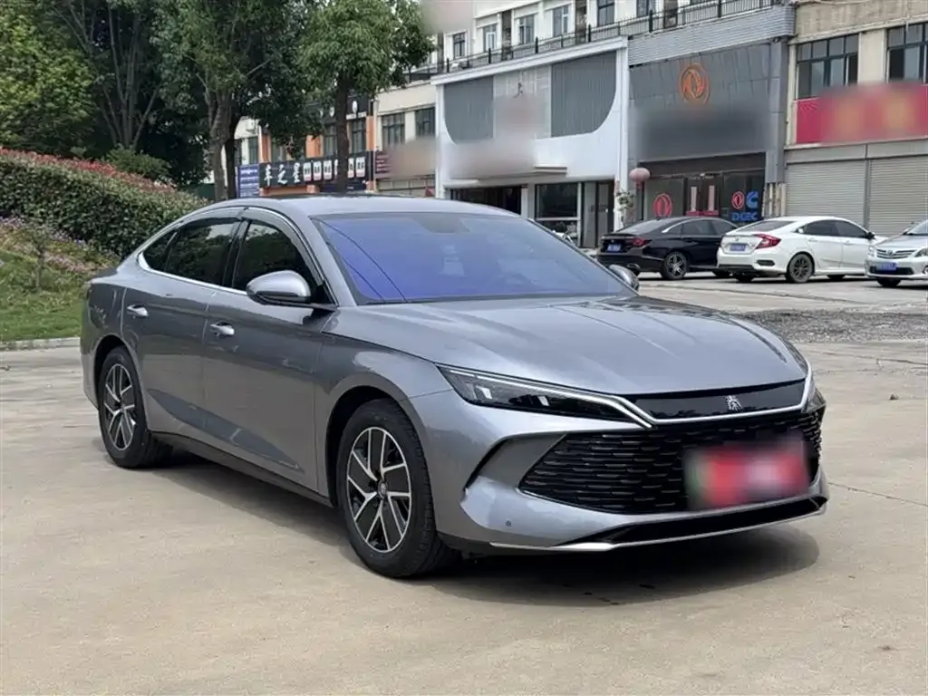 BYD Qin L — фото 6