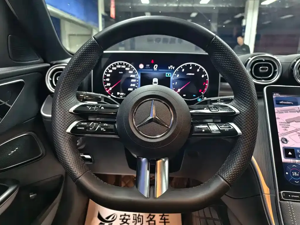 Mercedes-Benz C-Class — фото 10